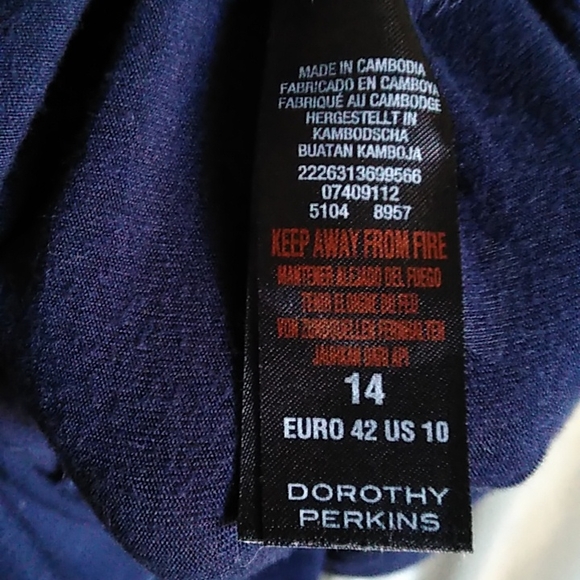 Maxi dress - Picture 8 of 9